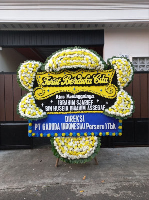 Papan Bunga Duka di Ngade